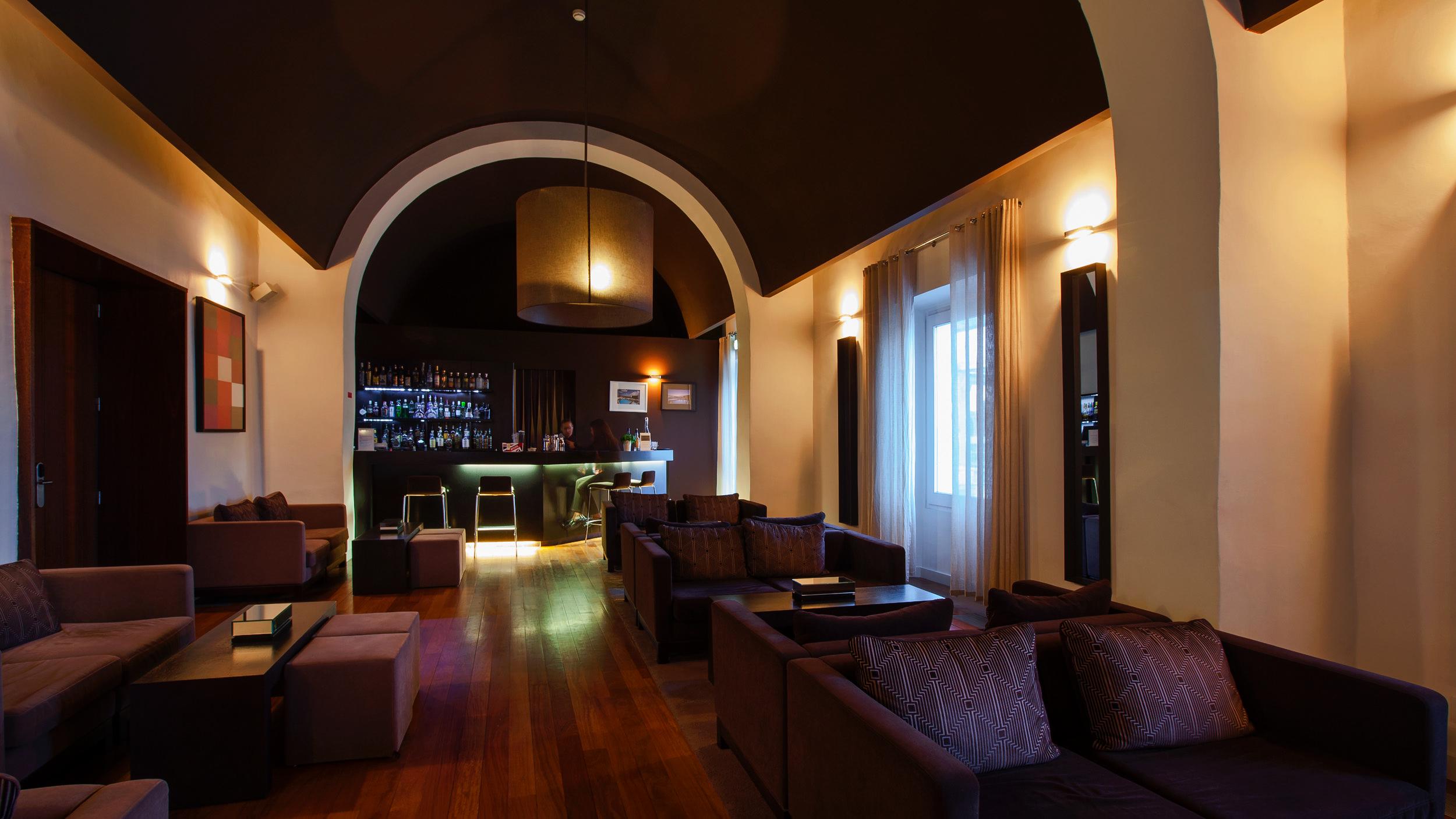 M'Ar De Ar Aqueduto Hotel Évora Exterior foto The interior of the lounge